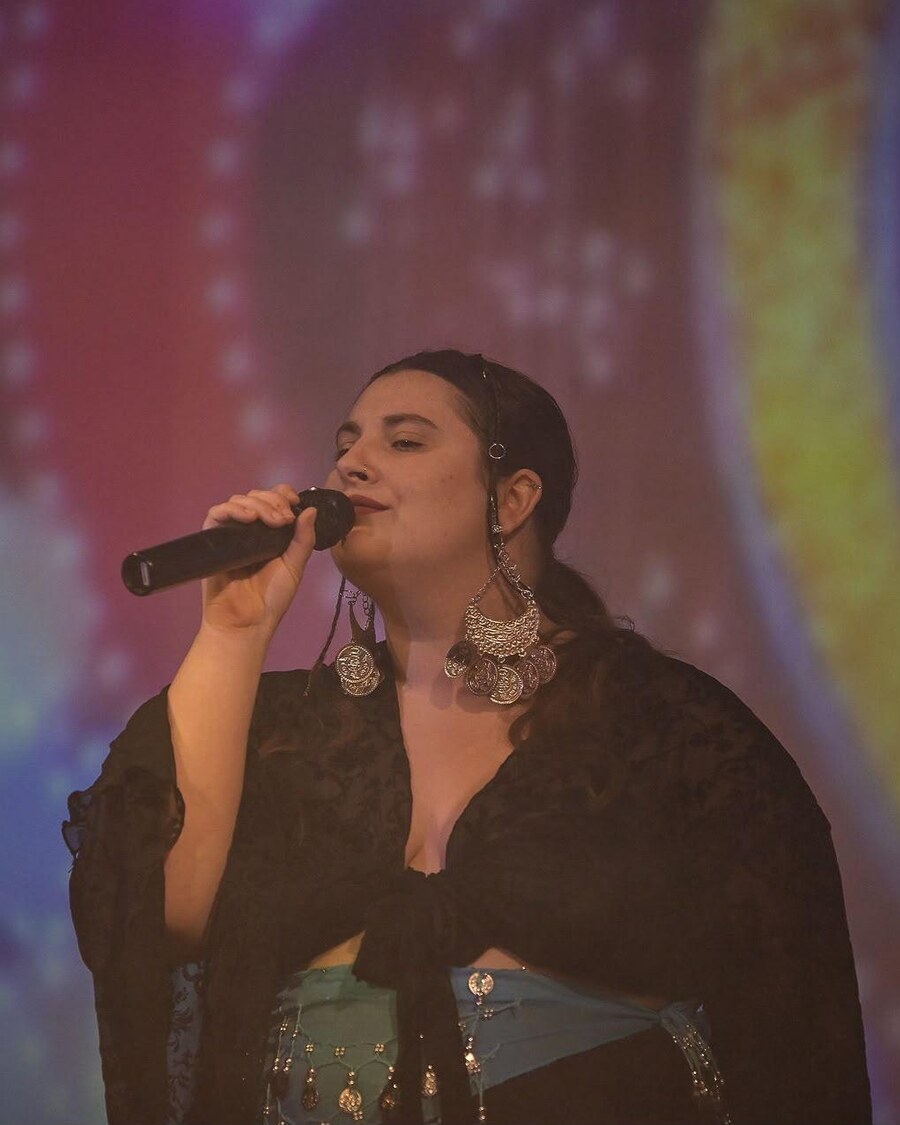 Ritratto di Melissa sul palco